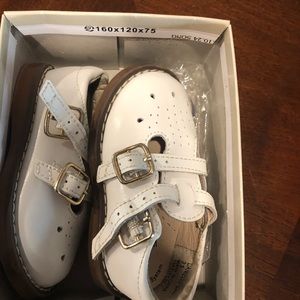 FootMates. Danielle.  Sz 3.5 (baby/toddler).